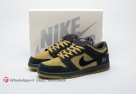 Nike SB Dunk Low Supreme 94 Camper Green HQ8487-300 Size 40-47.5